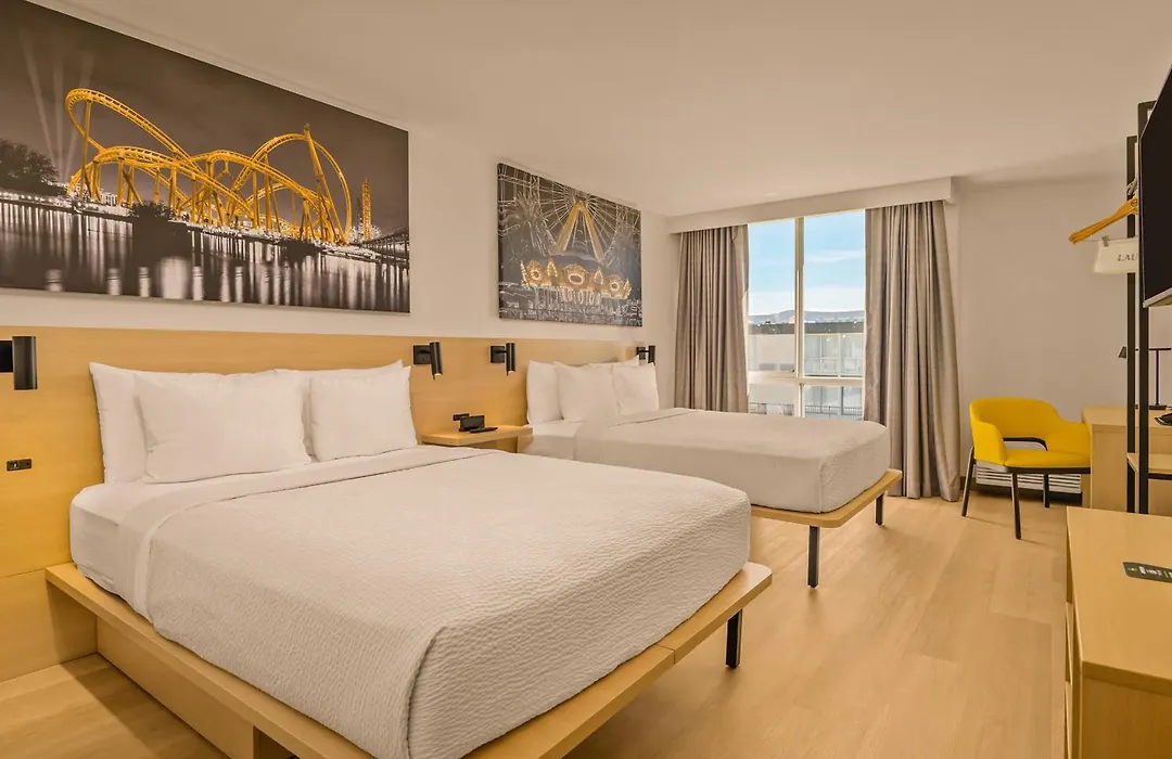 B&B Hotel Orlando International Drive Near Universal - Newly Renovated!-1