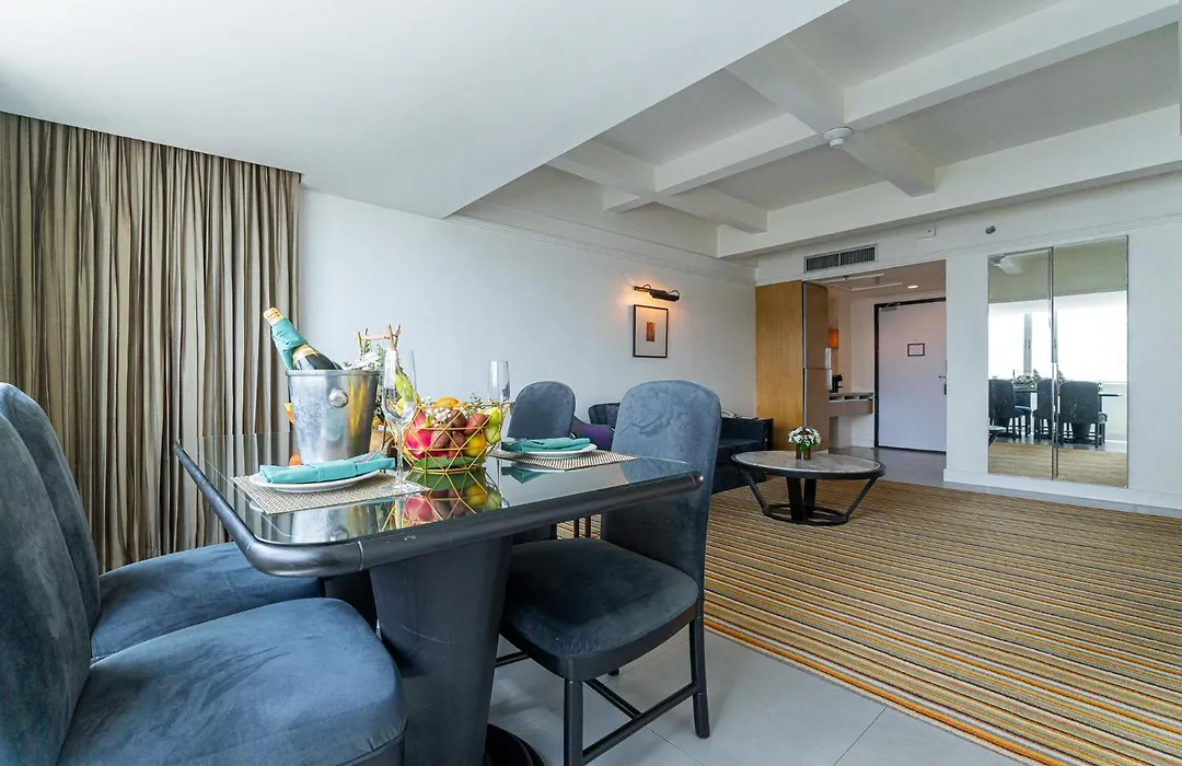 Centara Hotel Hat Yai-1