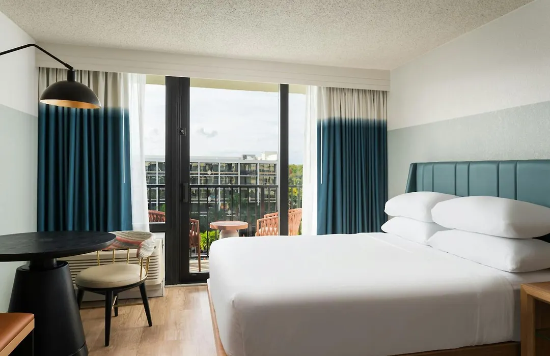 Sheraton Resort, Lake Buena Vista Orlando, Newly Renovated Complimentary Shuttle To Disney-1