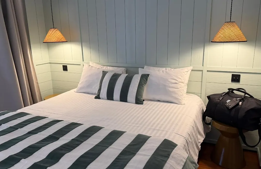 Boutique Hotel Le Clos Huguerie - Bordeaux Centre-1