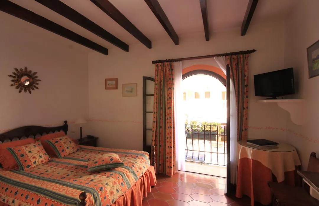Petit Hotel Ses Rotges - Only Adults-1