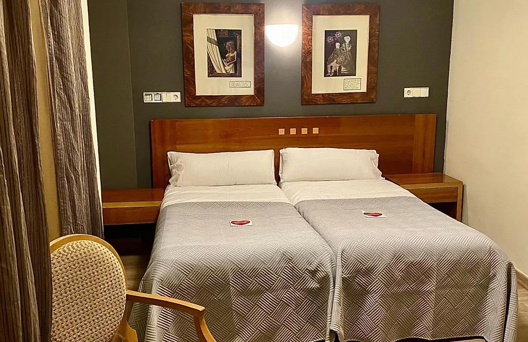 Hotel Paris Centro-1
