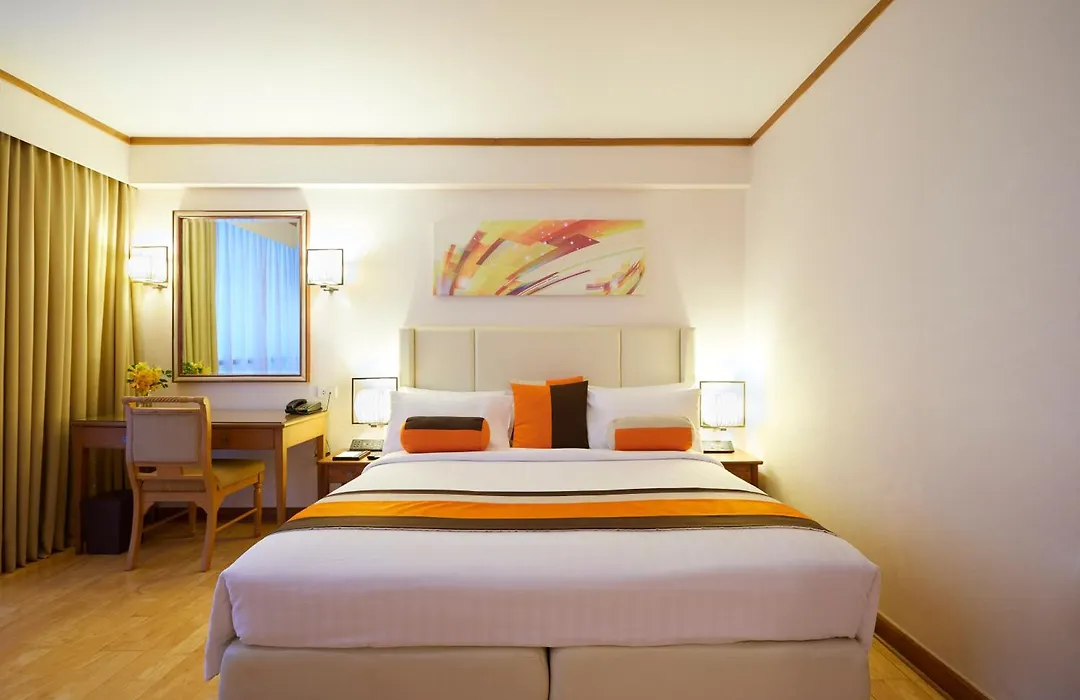 The Four Wings Hotel Bangkok-1