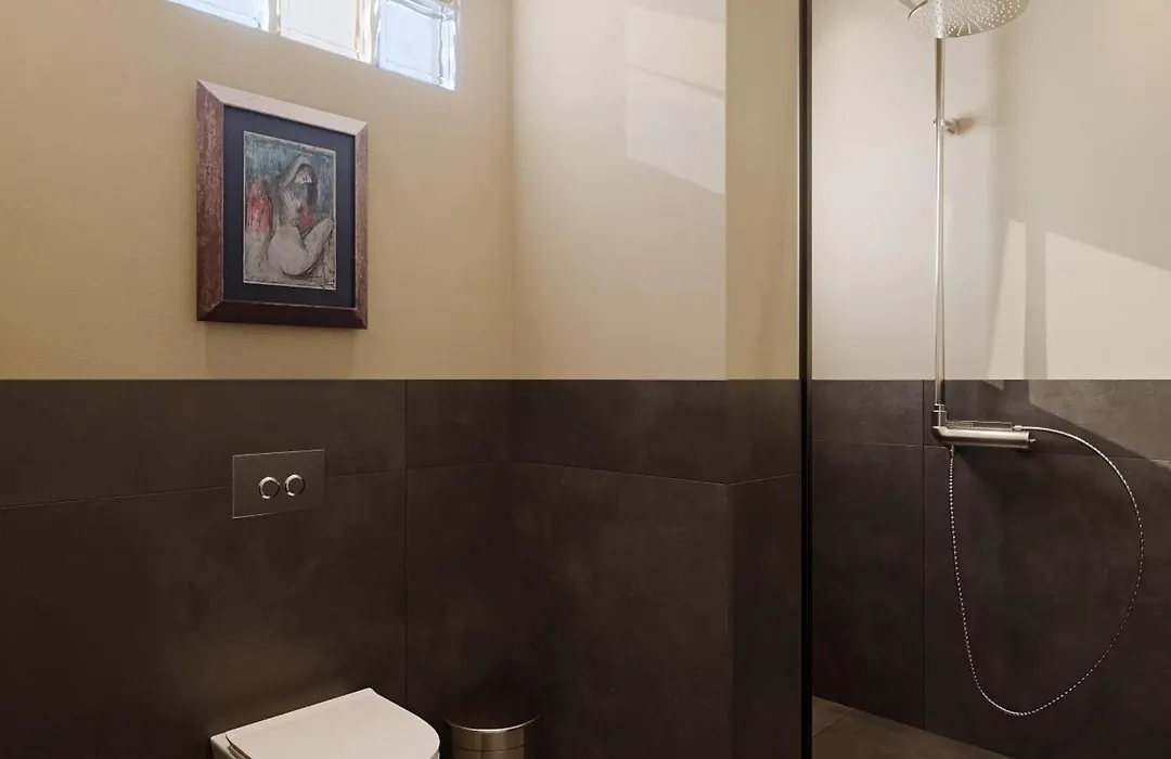 F Fine Suites - Adults Only-1