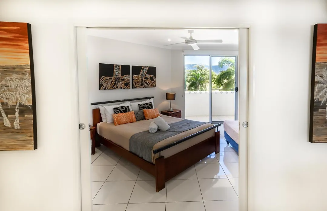 Vue Apartments Trinity Beach-1