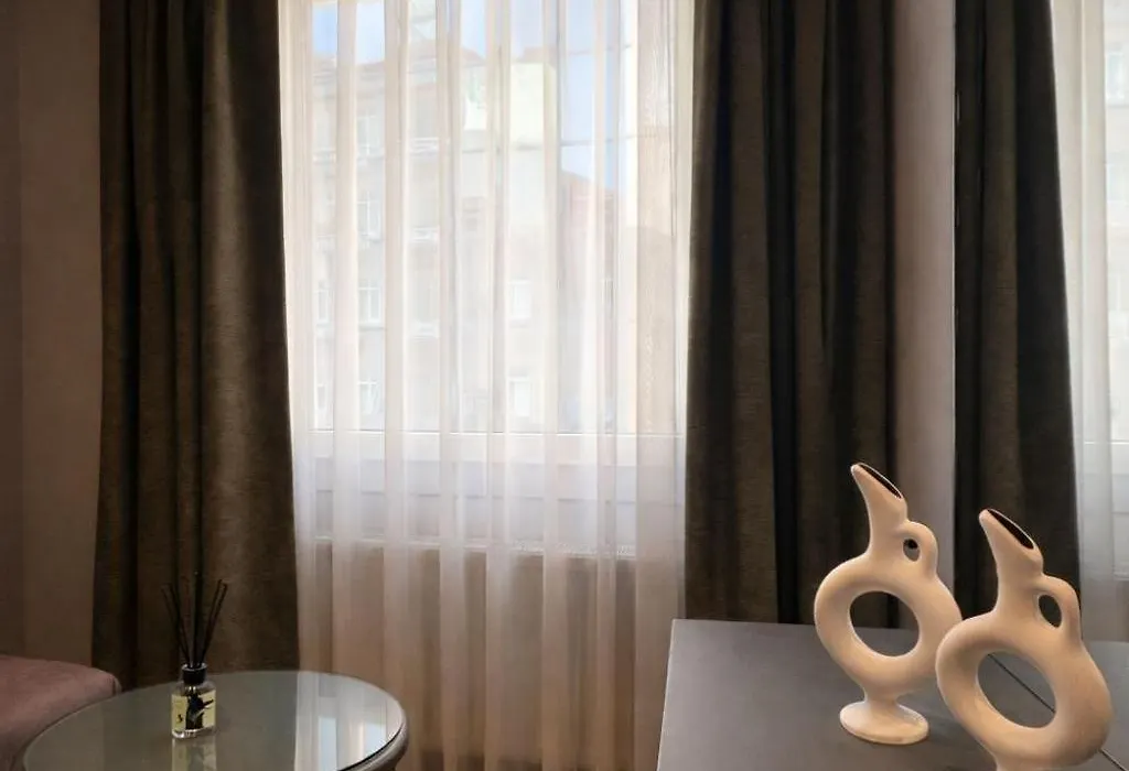 Oran Hotel-1