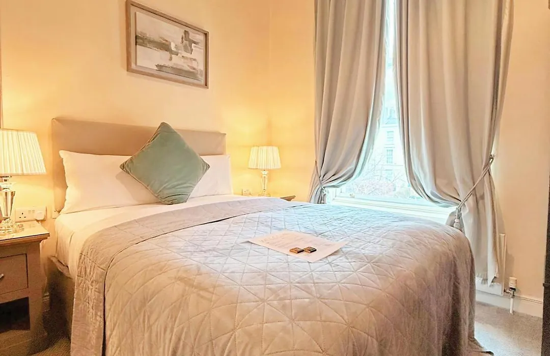 Waterloo Lodge-1