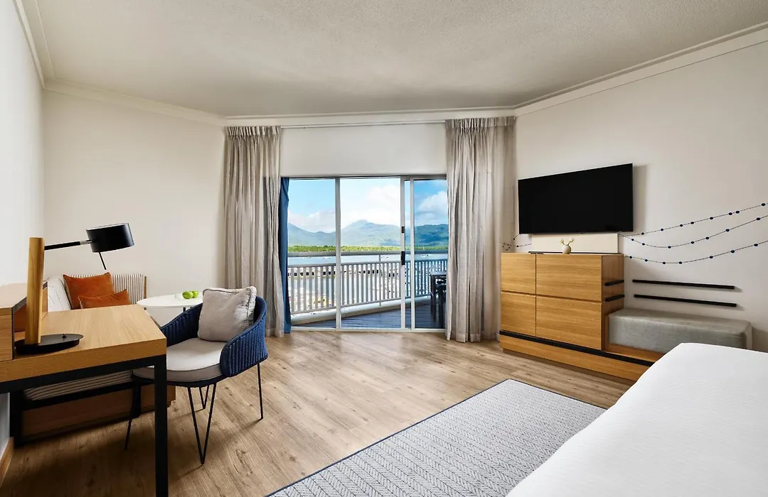 Shangri-La The Marina, Cairns-1