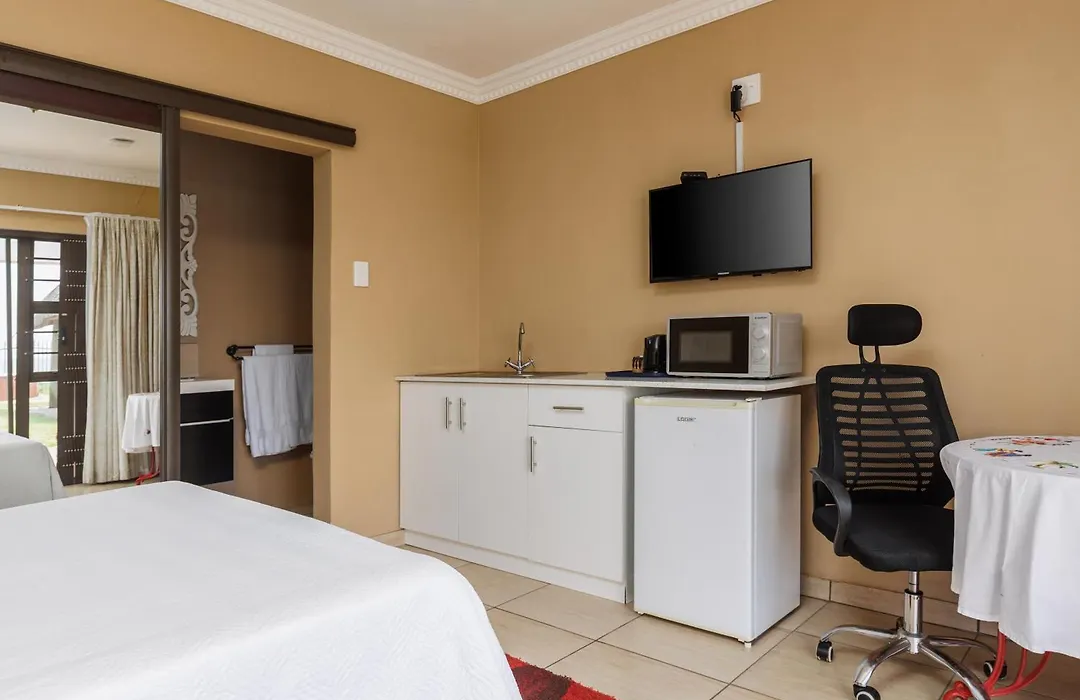 My Den Bed And Breakfast Pty Ltd-1