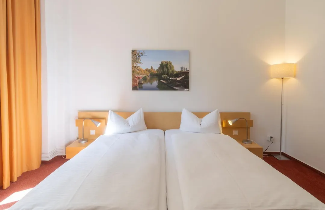 Hotel 26-1
