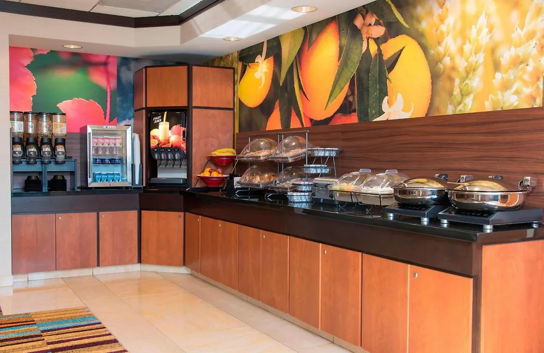 Fairfield Inn & Suites By Marriott Omaha Downtown-1