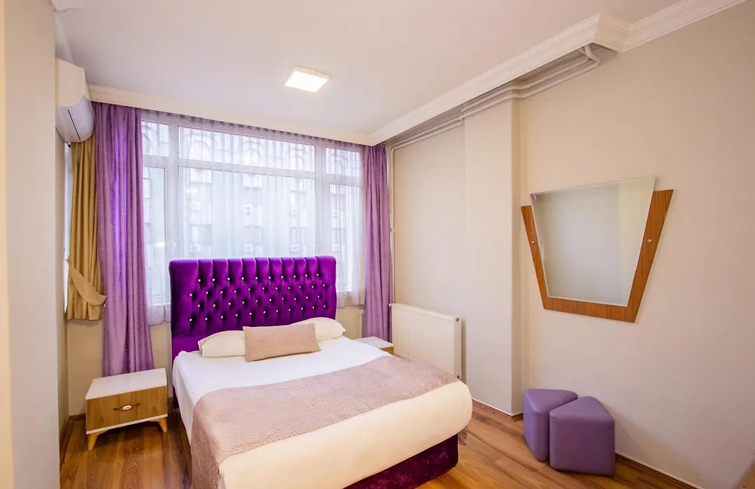 Tac Hotel-1