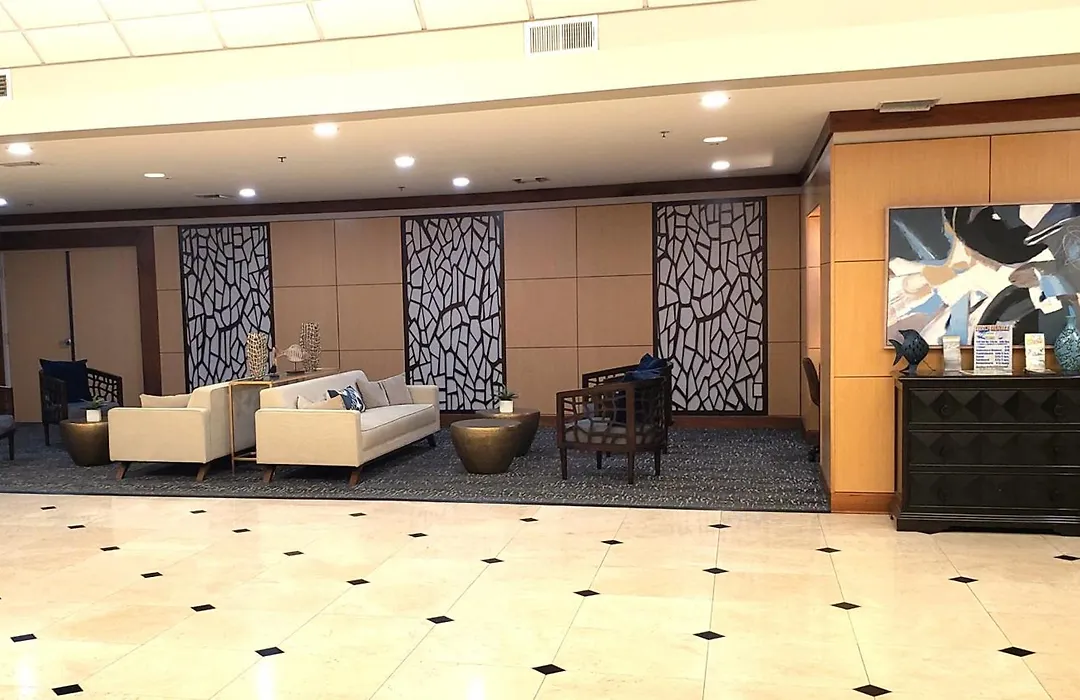 Radisson Suite Hotel Oceanfront-1