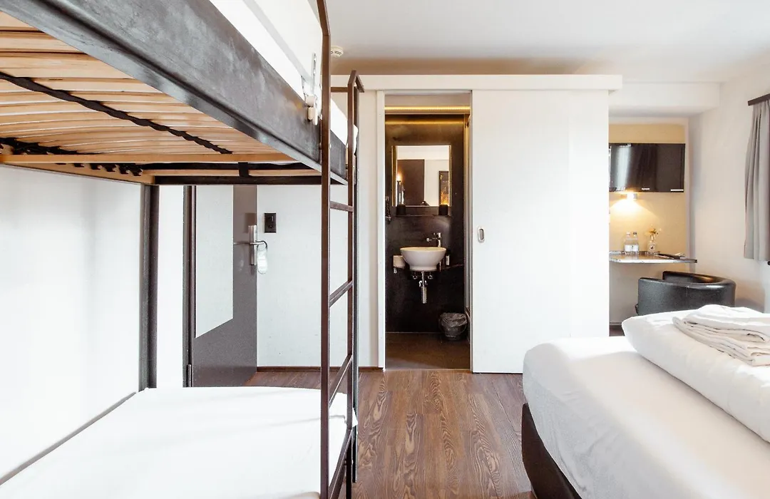 feRUS Hotel-1