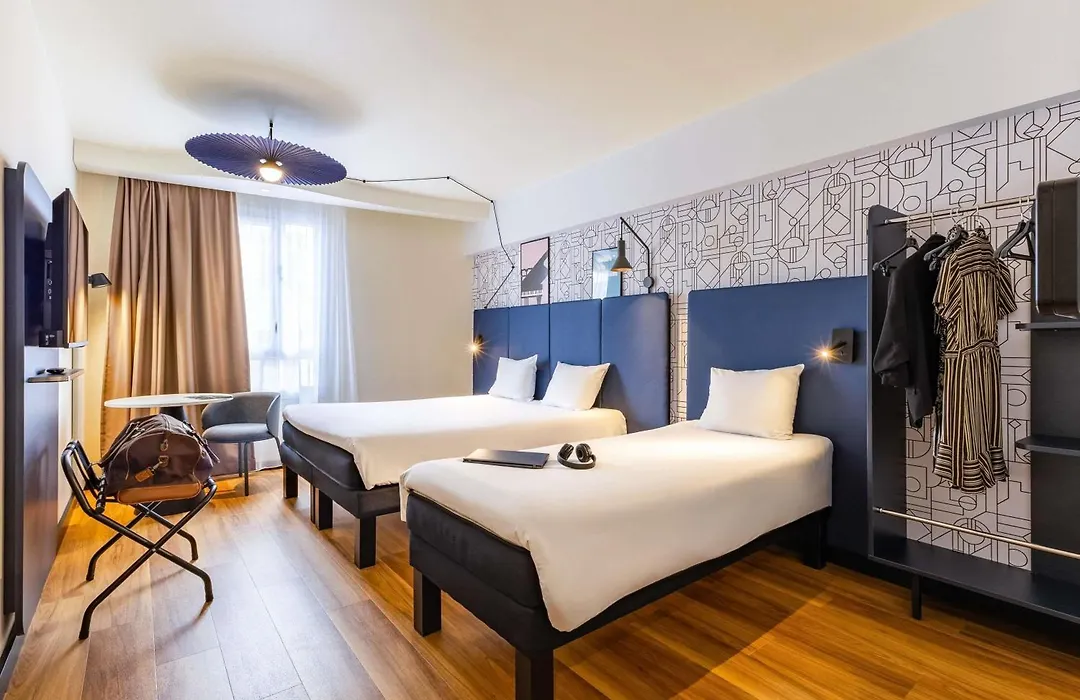 Ibis Dunkerque-1