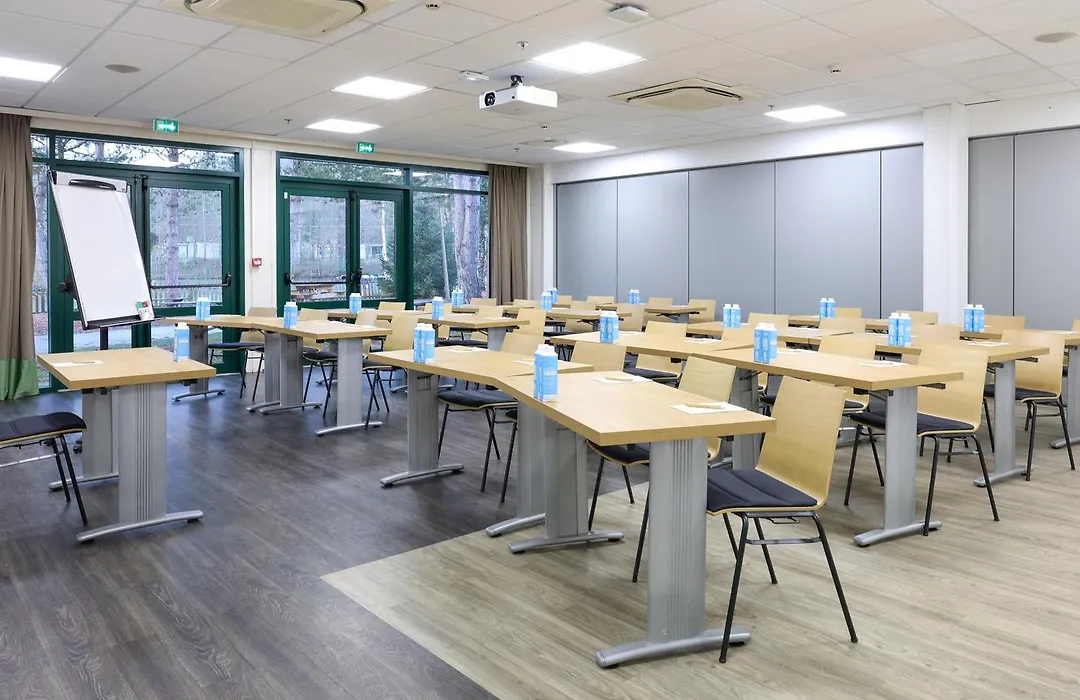 Center Parcs Les Bois Francs-1