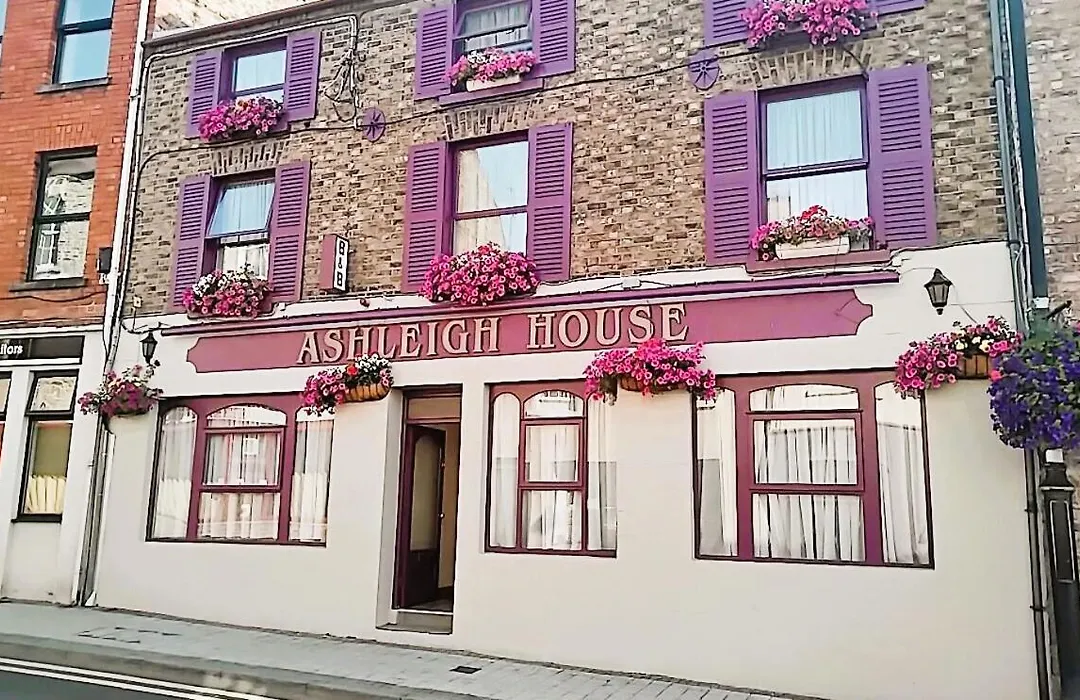 Ashleigh House Bed & Breakfast-1