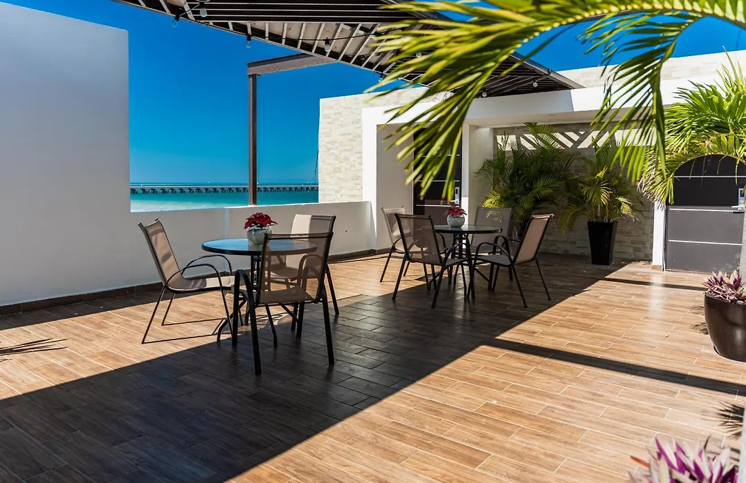 Hotel & Suites Domani-1