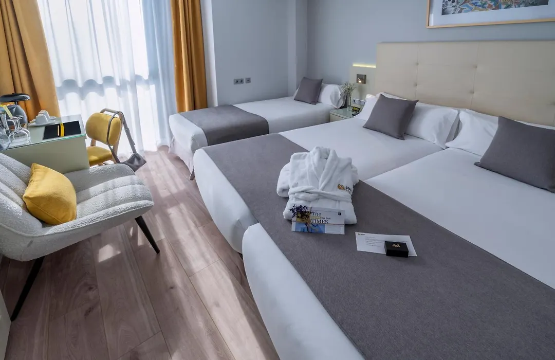 Hotel SERHS Del Port-1