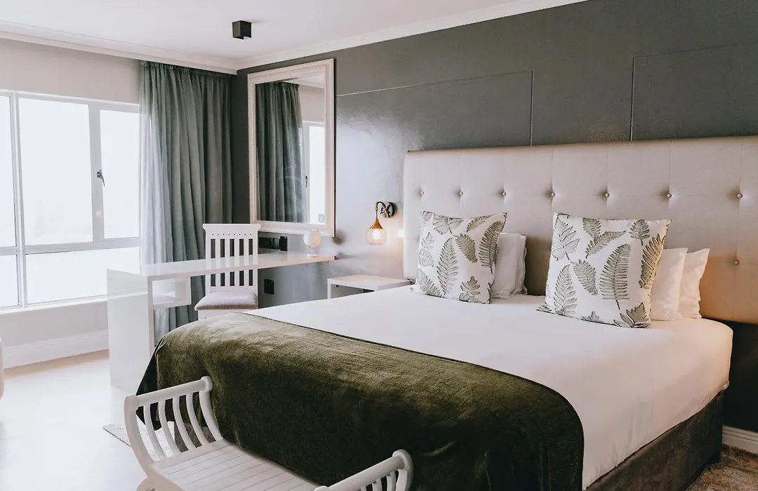 The Riverside Hotel-1