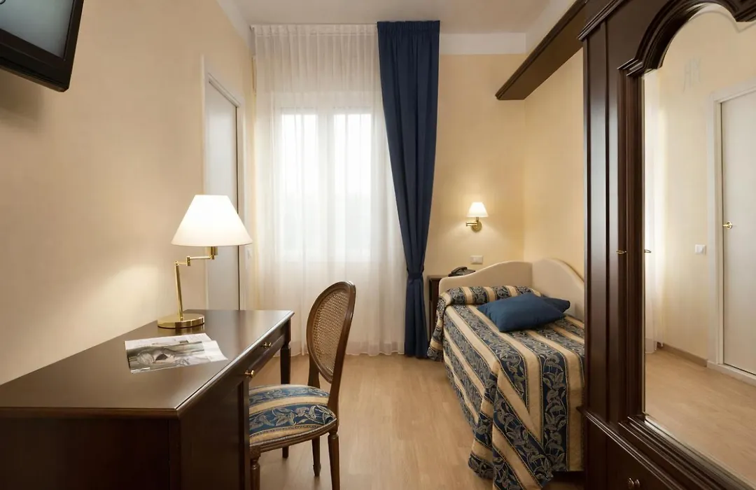 Hotel Milano Helvetia - In Centro Con Piscina-1