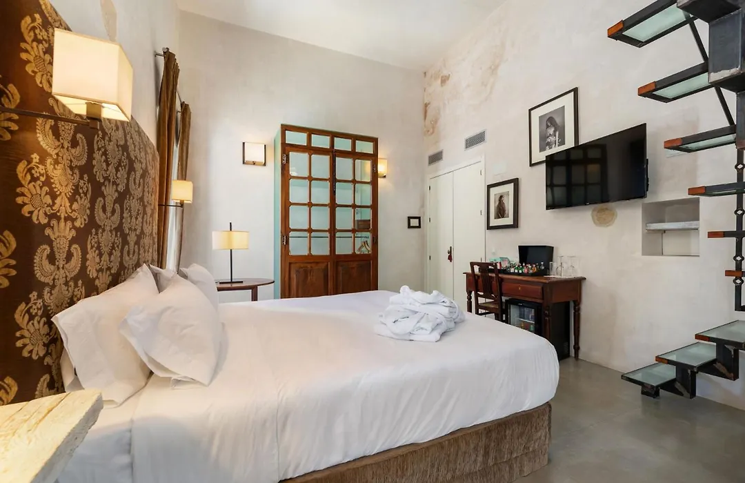 Hotel Boutique V - By Grupo Tribu-1