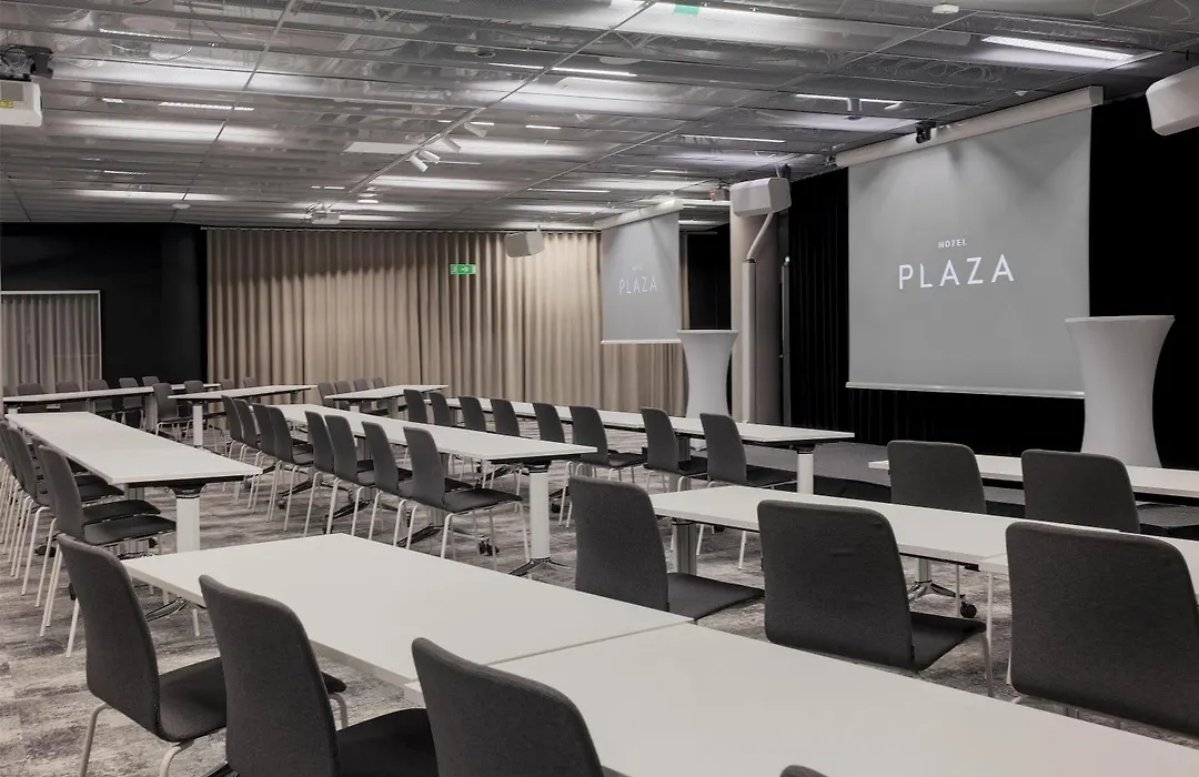 Best Western Plus Hotel Plaza-1