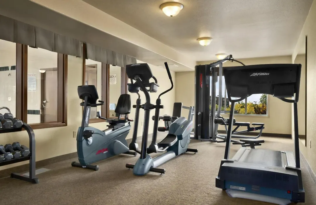 Super 8 By Wyndham Fort St. John Bc-1