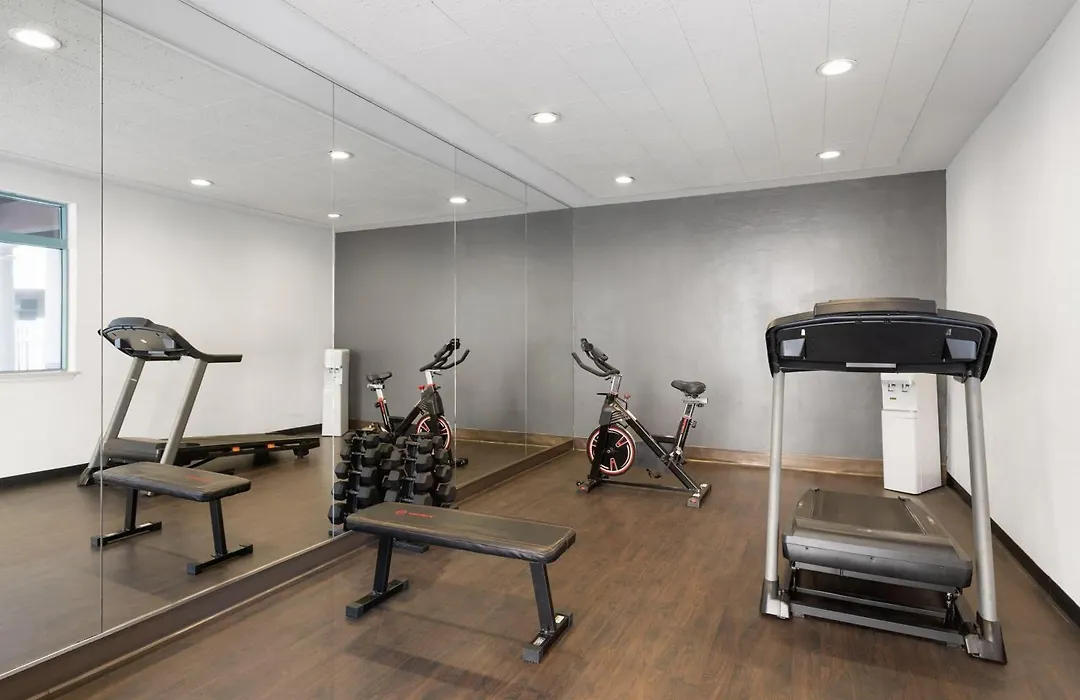 Ramada Suites by Wyndham San Diego Hotel Circle Area-1
