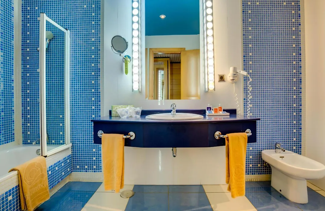 Sbh Crystal Beach Hotel & Suites - Adults Only-1