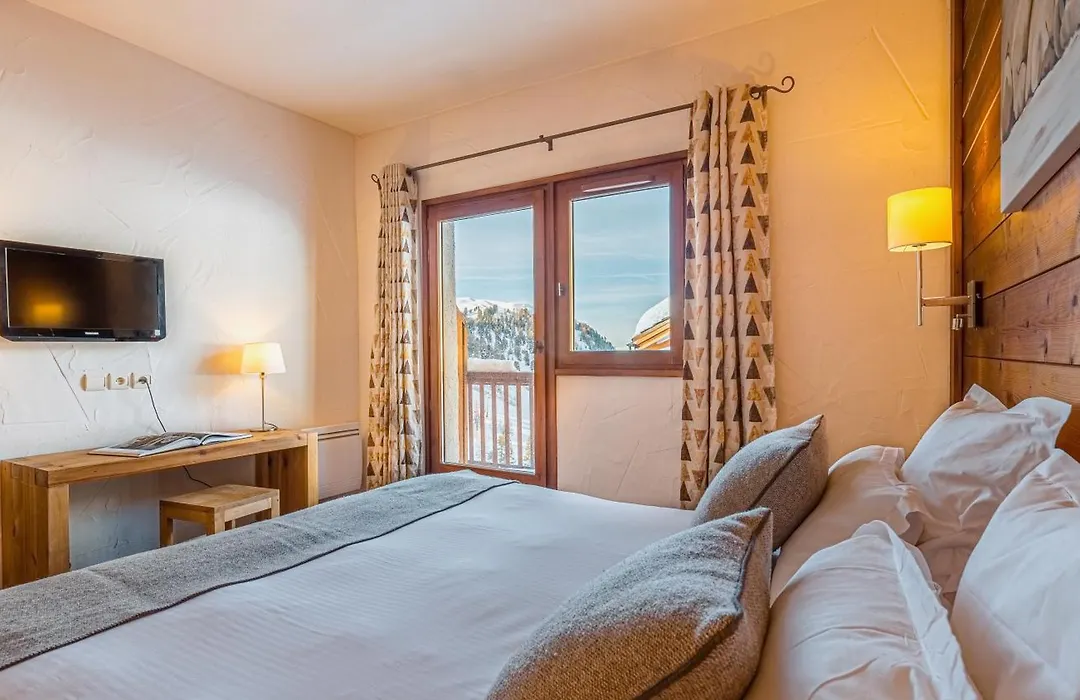 Hôtel Carlina by Les Etincelles-1