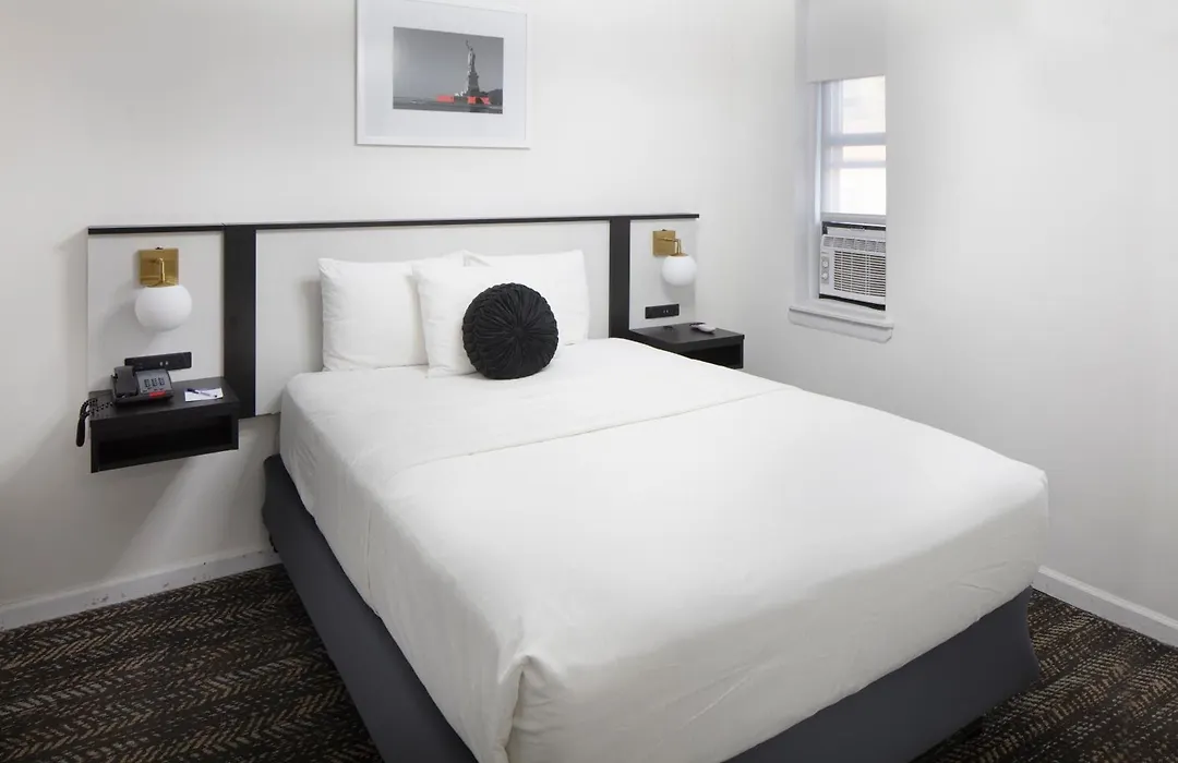 Ramada By Wyndham Jersey City-1