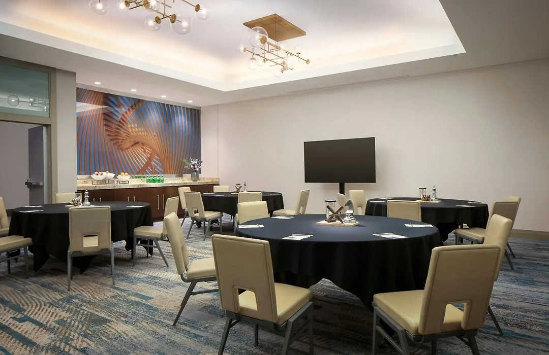 Renaissance Dallas Hotel-1