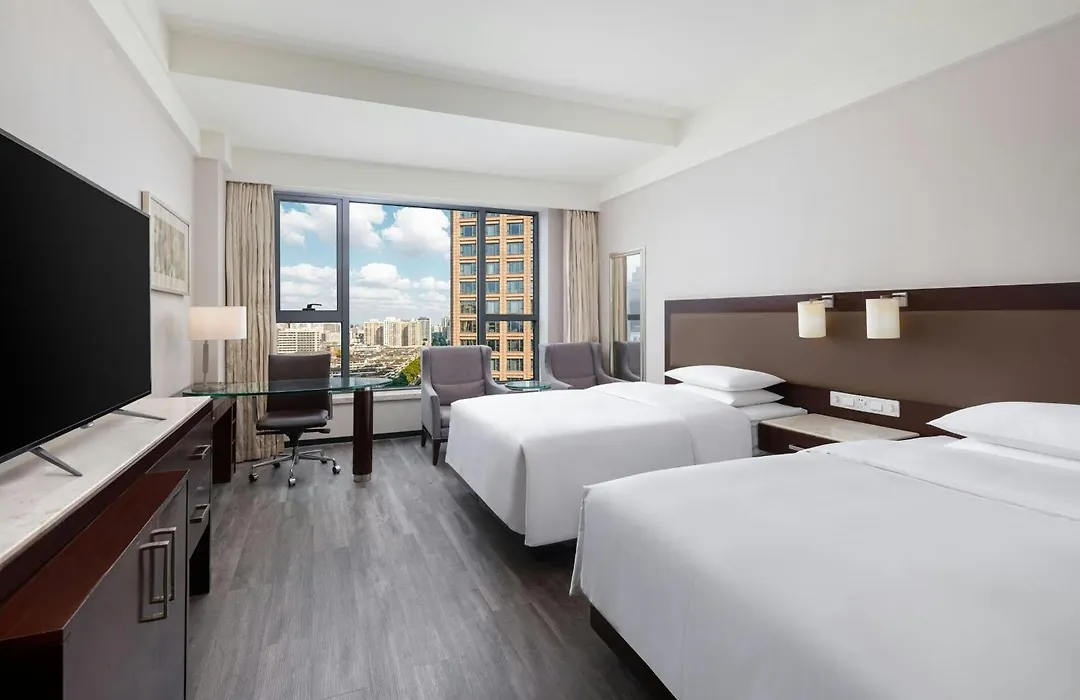 Courtyard By Marriott Hangzhou Wulin At West Lake-1