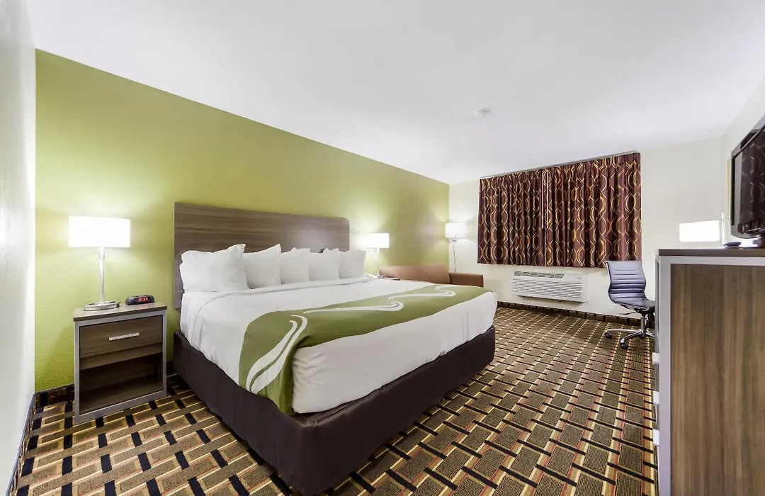 Quality Inn Lincoln Cornhusker-1