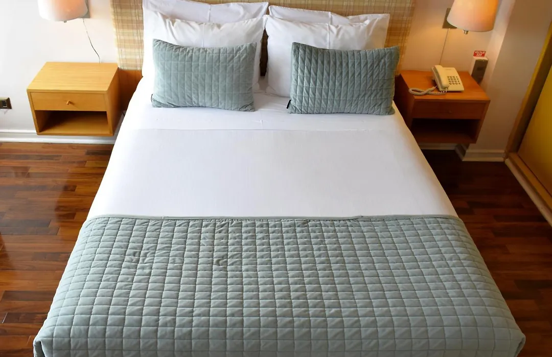 Nobile Suites Vicente Costanera-1