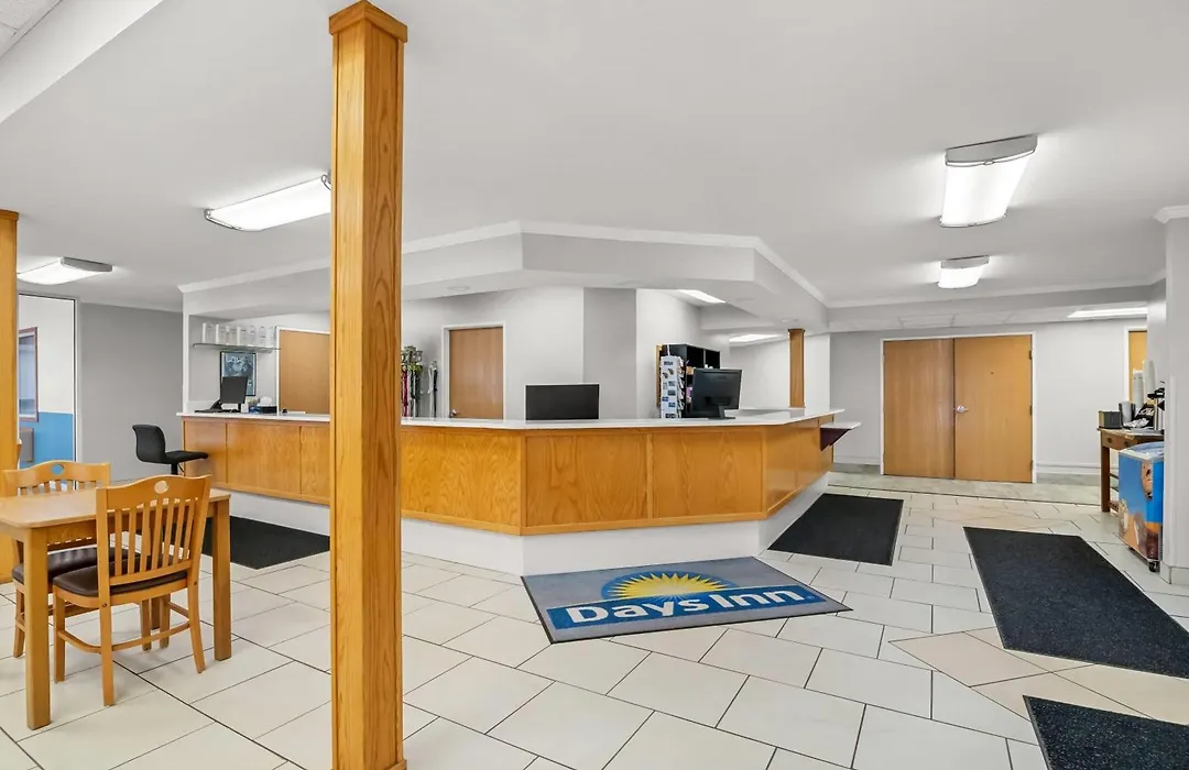 Days Inn By Wyndham Imlay City-1