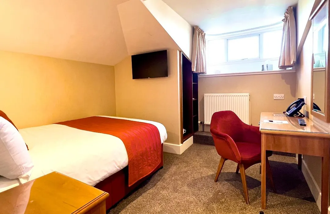 Laichmoray Hotel-1
