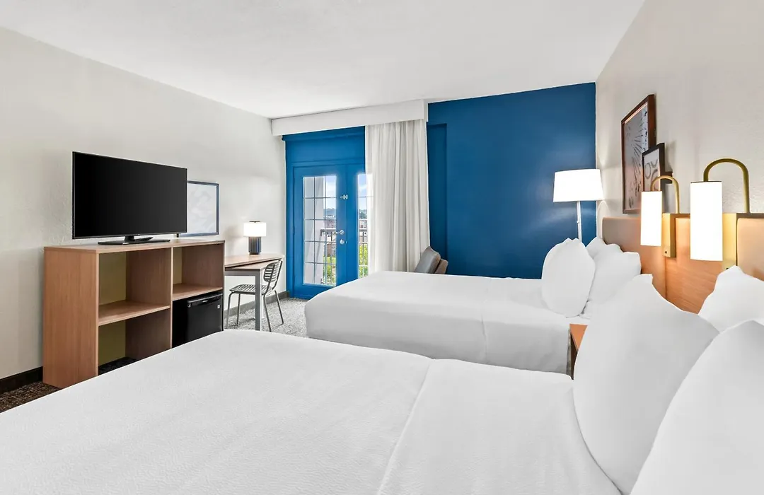 Spark By Hilton Chattanooga Downtown-1
