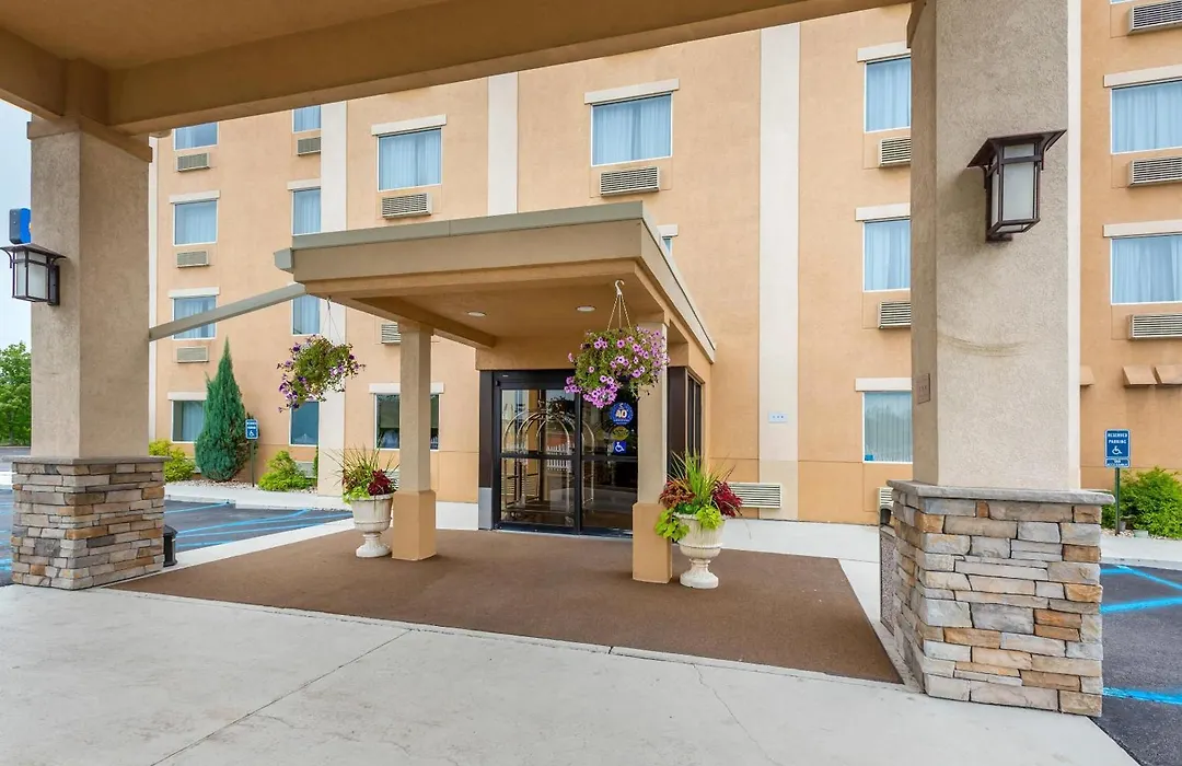 Comfort Inn & Suites Wilkes Barre - Arena-1