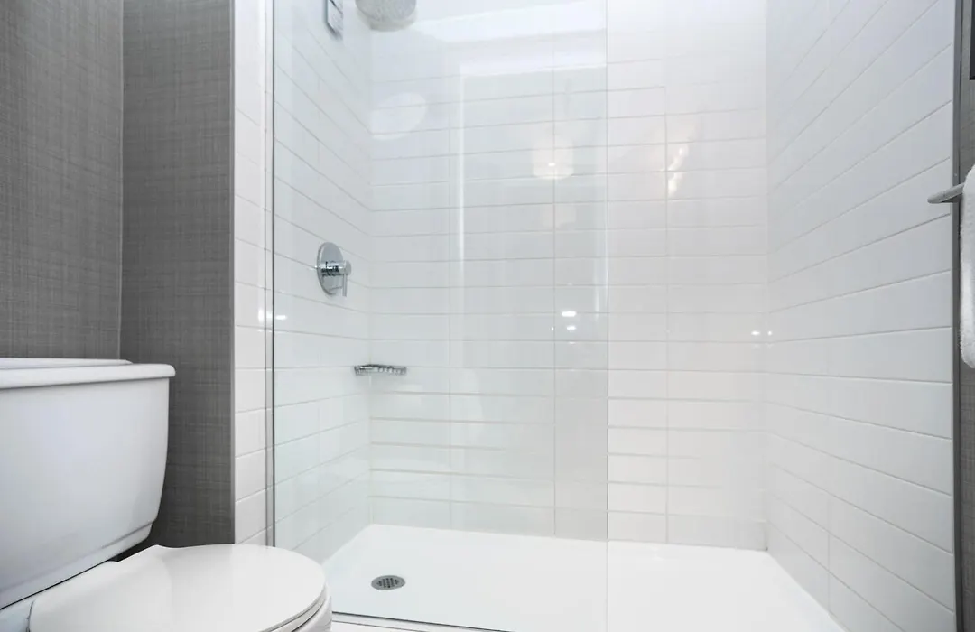 Sandman Hotel Vernon-1