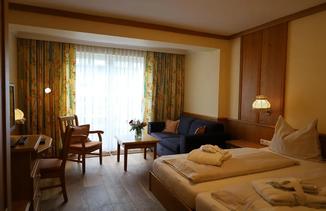 Hotel Martin-1