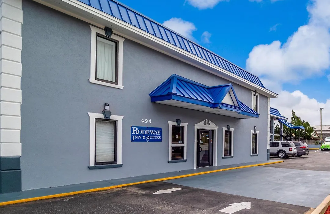Rodeway Inn & Suites Fort Jackson-1