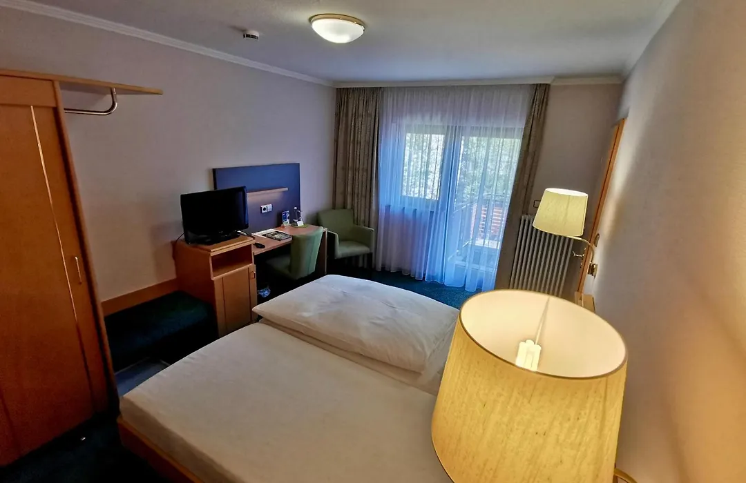 Hotel-Gasthaus Zur Eiche-1
