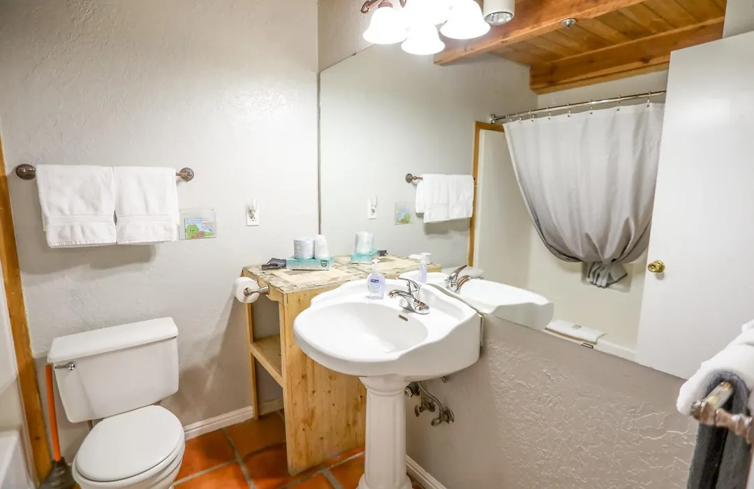 The Boulder Creek Lodge-1