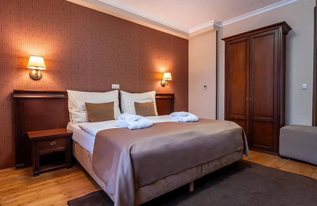 Wellness Hotel Pivovar Monopol-1