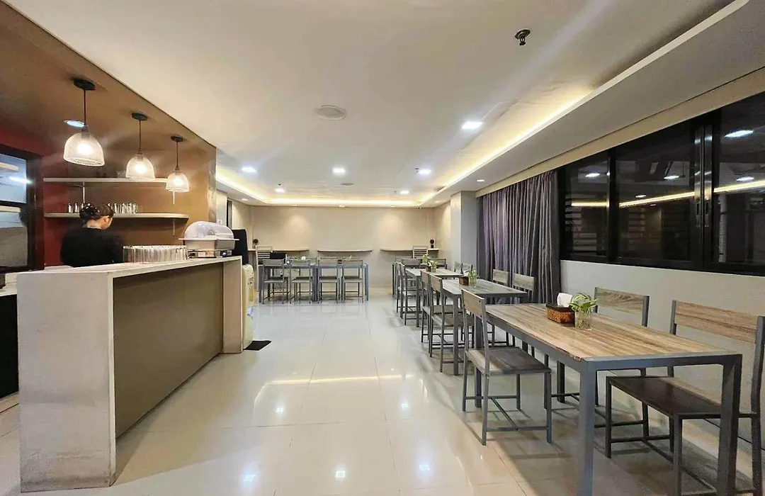 Travelbee Business Inn-1