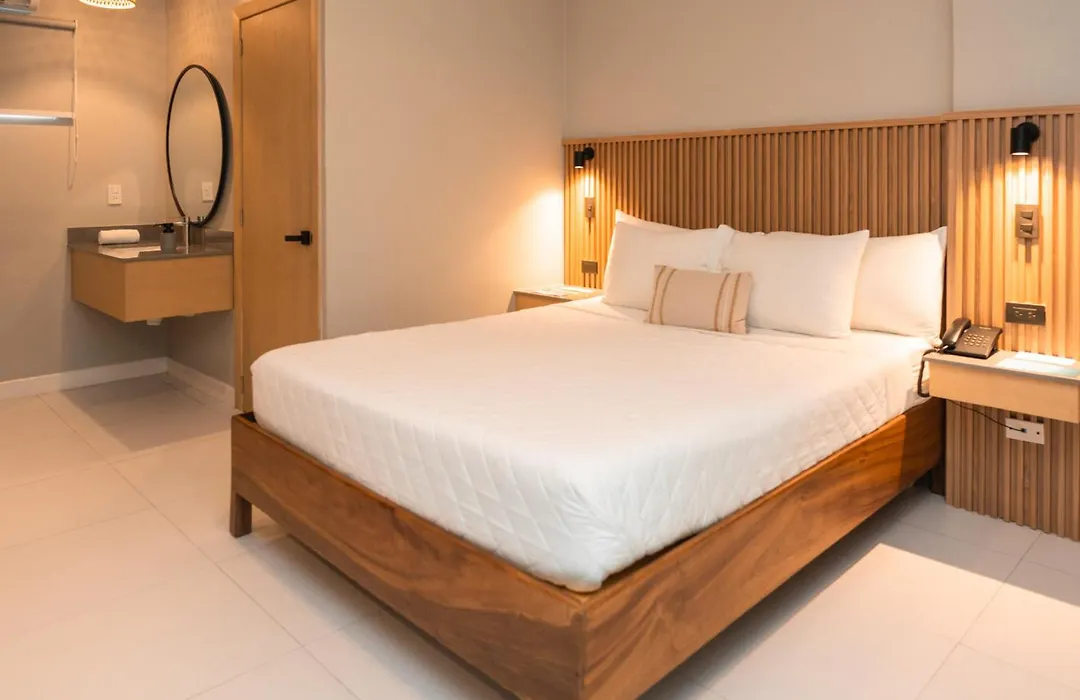 Hotel Roca Sunzal-1