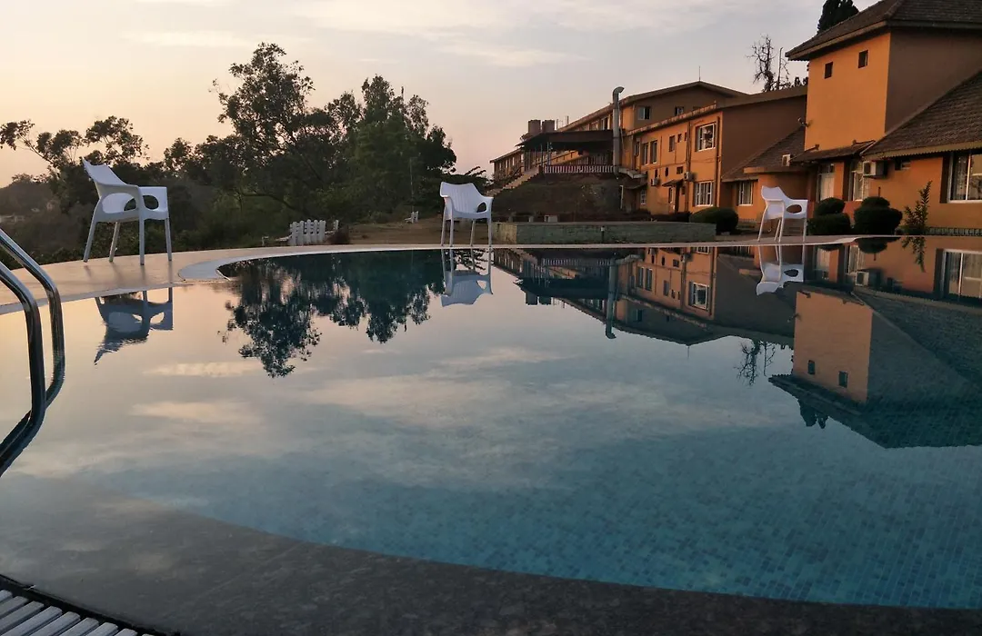 Kstdc Hotel Mayura Valley View Madikeri-1