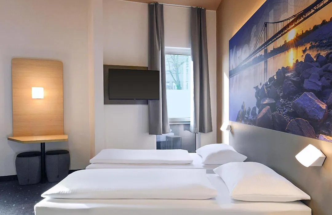 B&B Hotel Krefeld-City-1